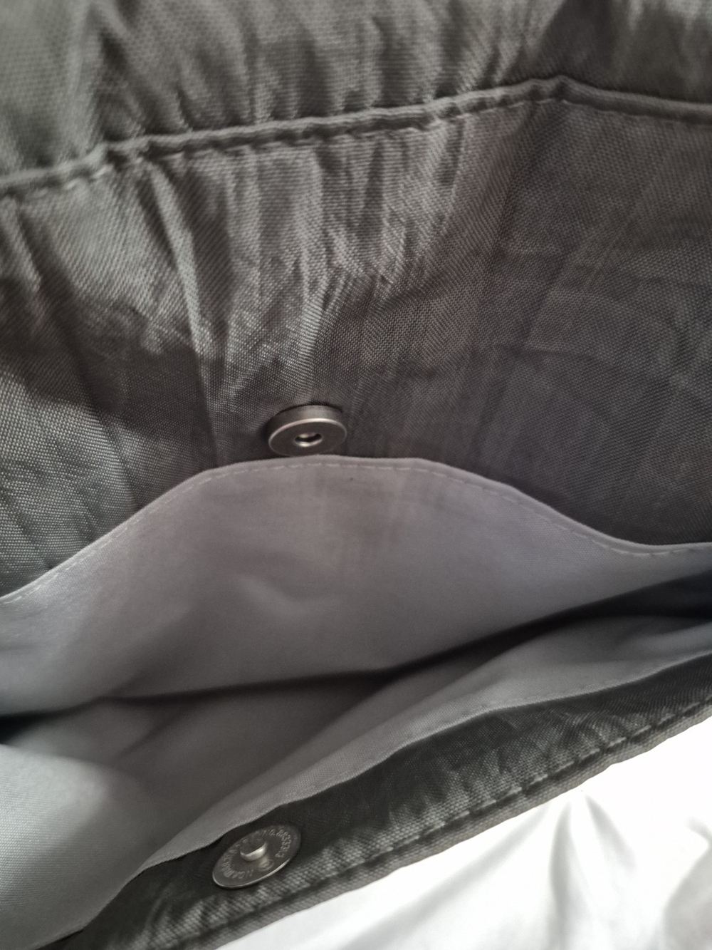 Baggallini Olive/Grey Crossbody Bag - Picture 4 of 6